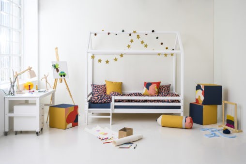 Kinderbett Haus